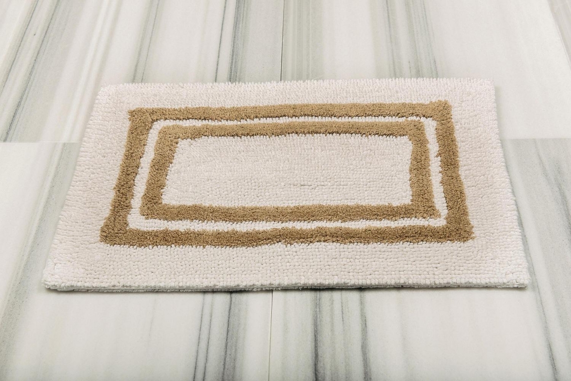 Reversible Resort Bath Rug